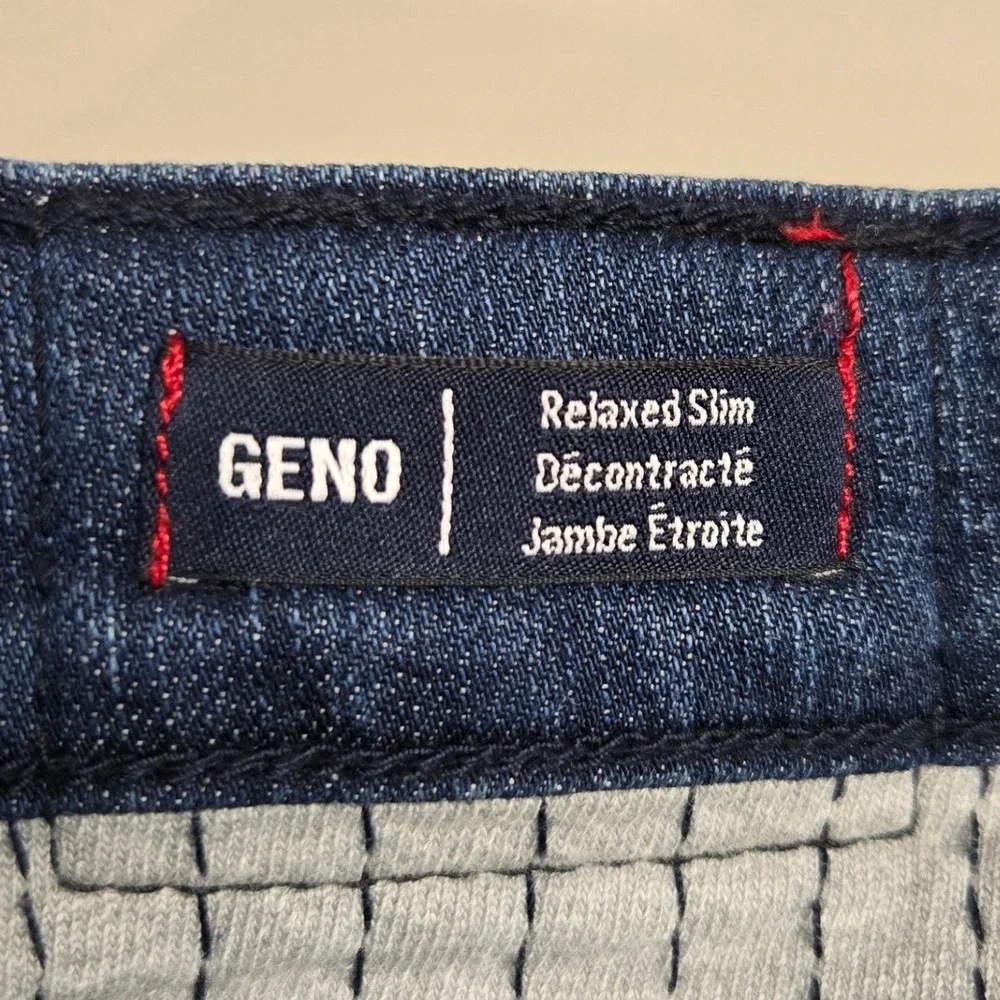 True Religion Geno Relaxed Slim Jean Men 33 Moto Biker Distressed Zipper Pockets